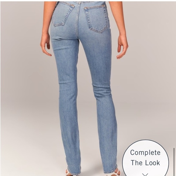 A&F Ultra High Rise 90’s Slim Straight Black Jeans - Picture 7 of 7